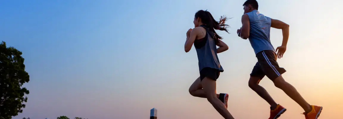 people running at night