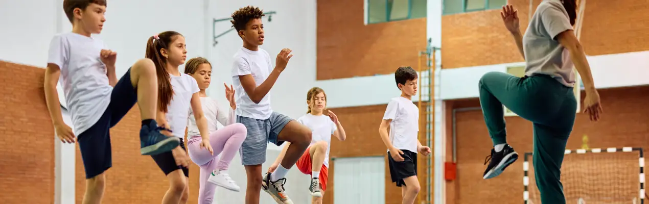 teenagers at the gym